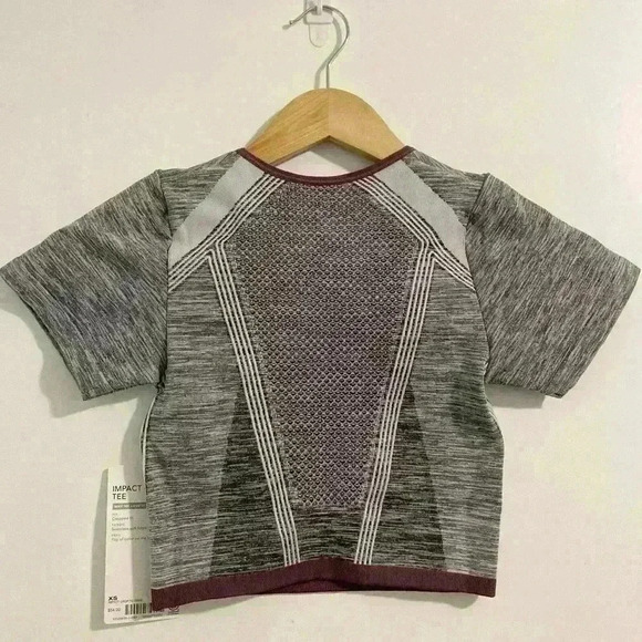 Athleta Impact Crop Tee Short Sleeve Heather Grey - Picture 3 of 8